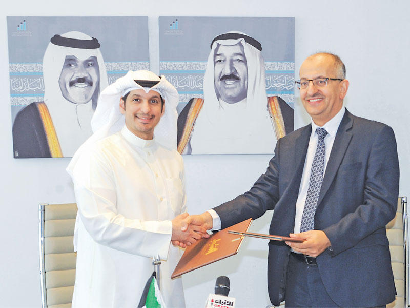 جانب من توقيع اتفاقية التعاون