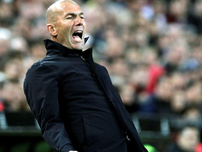  مدرب ريال مدريد  زين الدين زيدان