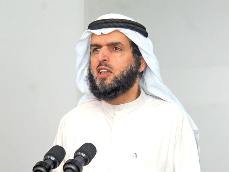  النائب عادل الدمخي