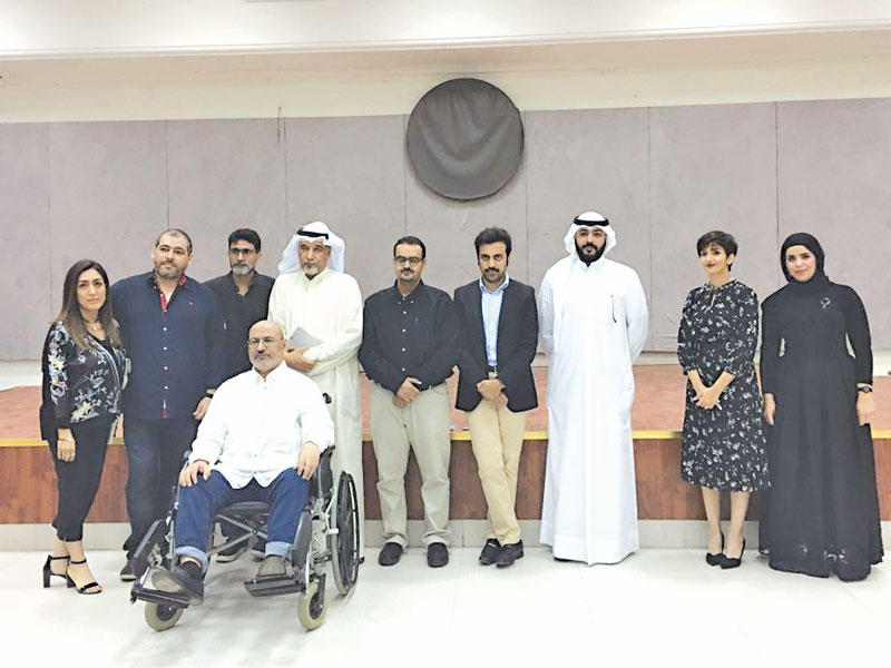 المشاركون في التأبين