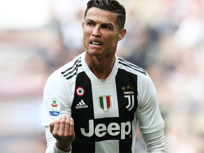  النجم البرتغالي كريستيانو رونالدو