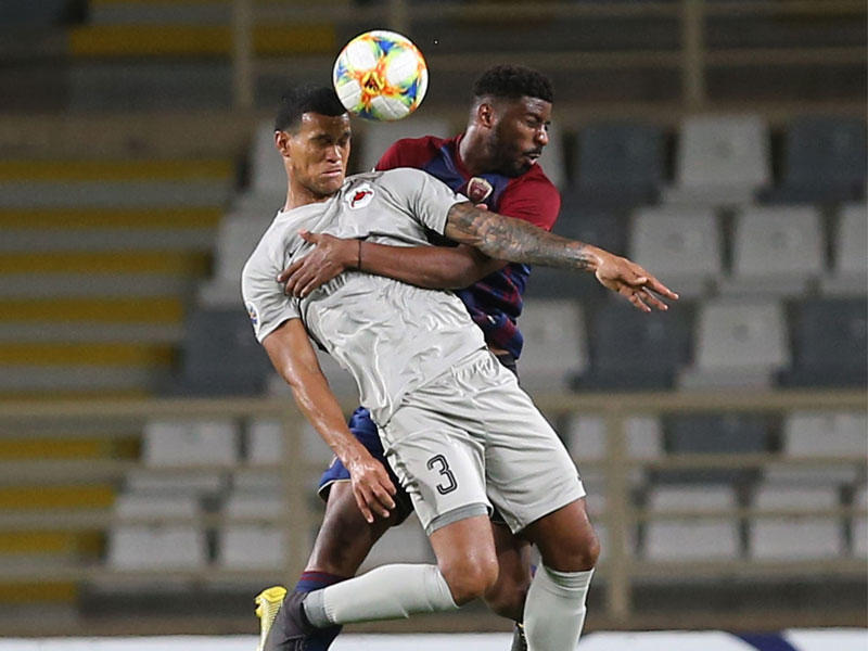 جانب من مباراة الريان والوحدةn