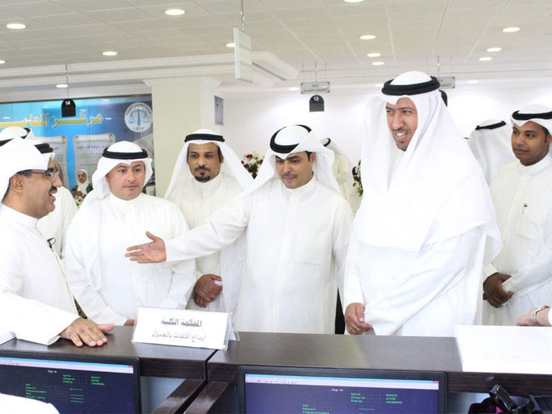 العفاسي خلال افتتاح المرحلة الثالثة من مركز المحاميn