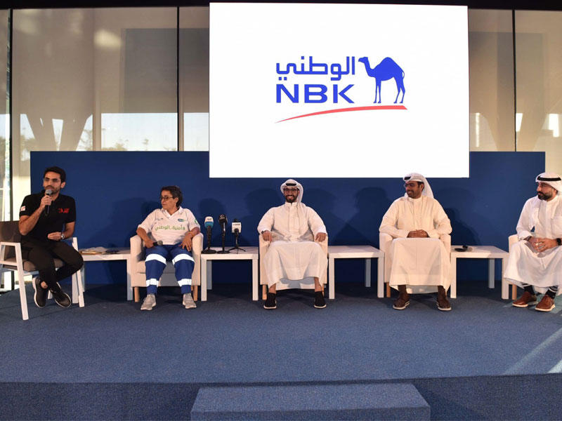 أصحاب المشروعات الناجحة يستعرضون تجاربهم ويناقشون الحضور أثناء الندوة