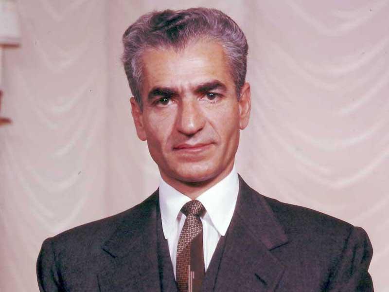  علي محمد رضا بهلوي نجل الشاه الإيراني الراحل