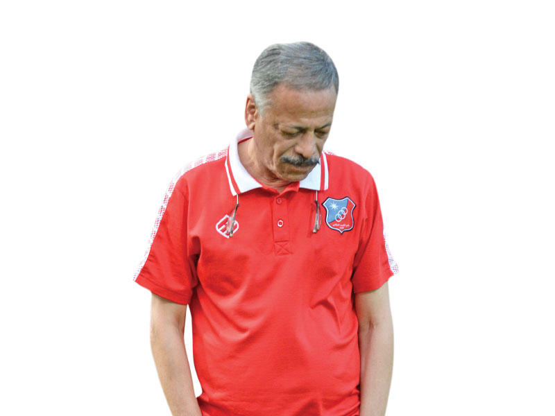 مدرب فريق الكويت لكرة القدم محمد عبدالله