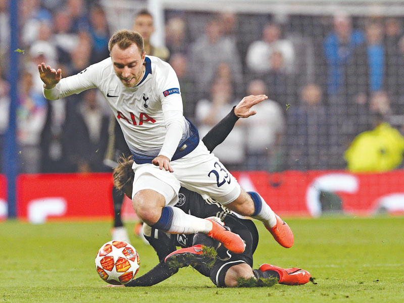 اريكسين لاعب توتنهام