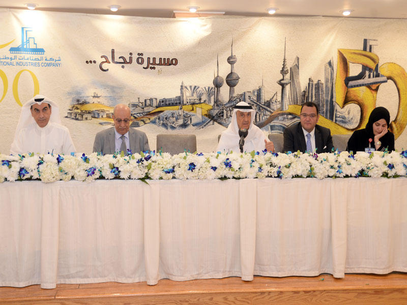 سعد السعد مترئساً الجمعية العمومية (تصوير عبدالله الخلف)