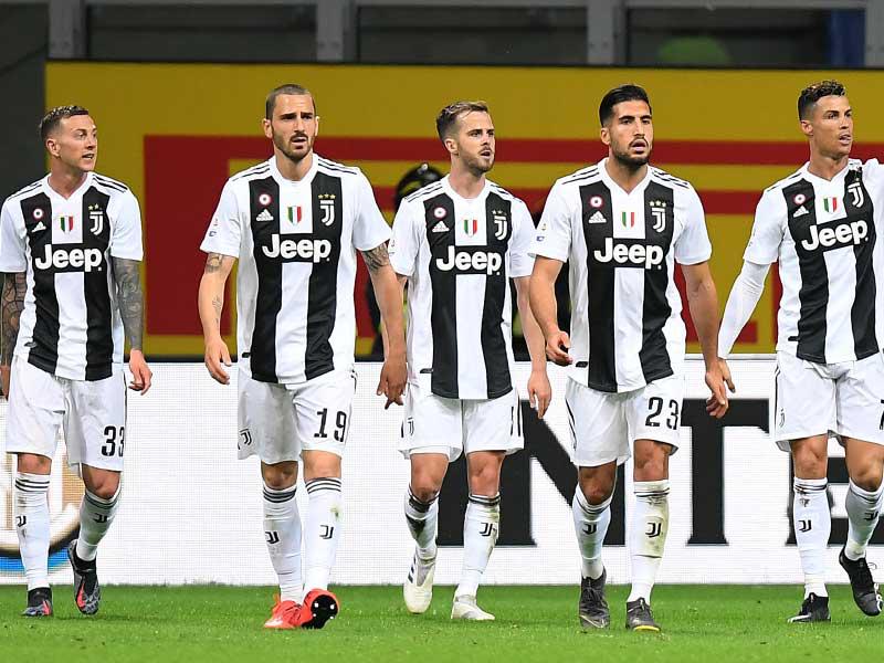 لاعبو يوفنتوس خلال مباراة سابقة