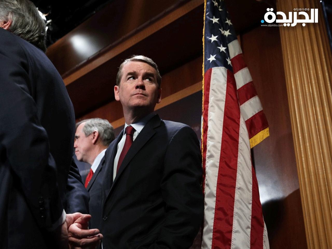 السناتور الديموقراطي المعتدل مايكل بينيت