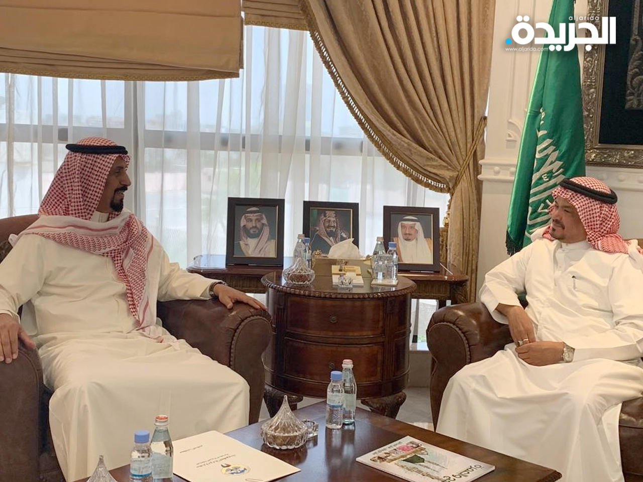 سفير الكويت لدى السعودية الشيخ علي خالد الجابر الصباح مع وزير الحج والعمرة السعودي الدكتور محمد بنتن 