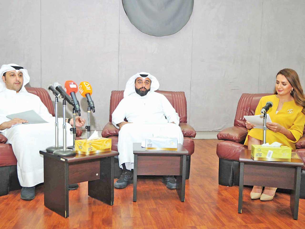 المشاركون في الندوة