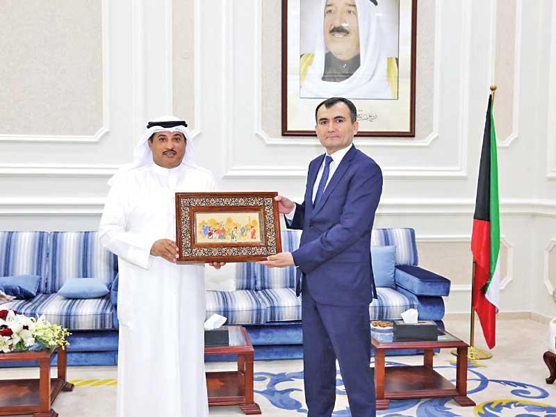 الجلاوي خلال استقباله عظيموف