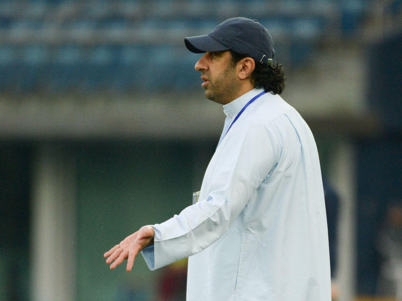 عضو مجلس إدارة نادي الشباب- رئيس جهاز الكرة جابر الزنكي