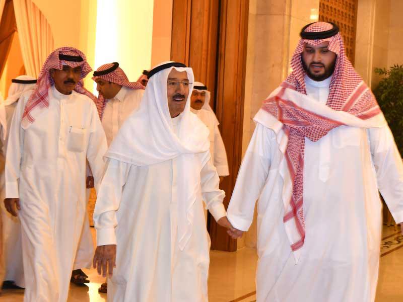 الأمير مستقبلاً تركي بن محمد آل سعود بحضور ولي العهدn