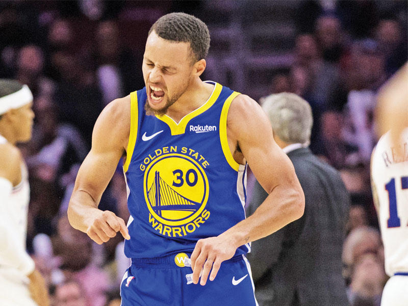 ستيفن كوري نجم ووريرز 