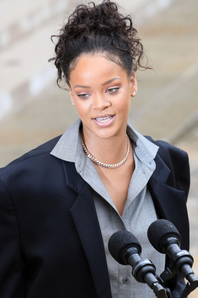 نجمة البوب ريهانا