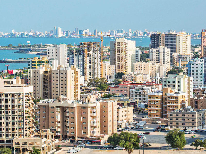 العقار في الكويت