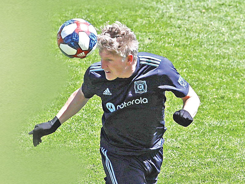 اللاعب الألماني باستيان شفاينشتايغر