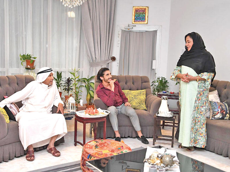 الفنانة البحرينية سعاد في «جديمك نديمك»