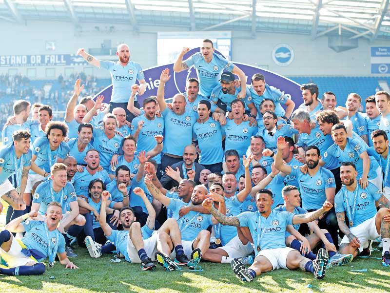 جانب من مراسم تتويج مانشستر سيتي