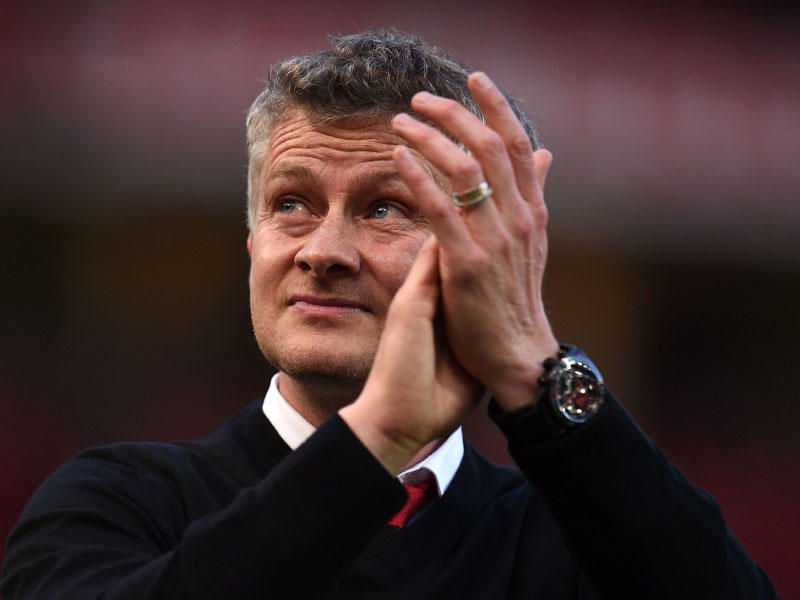  أولي جونار سولشاير المدير الفني لفريق مانشستر يونايتد الإنكليزي لكرة القدم