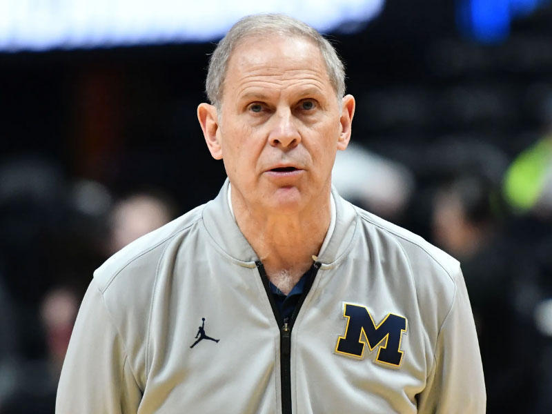 مدرب كرة السلة جون بيلين