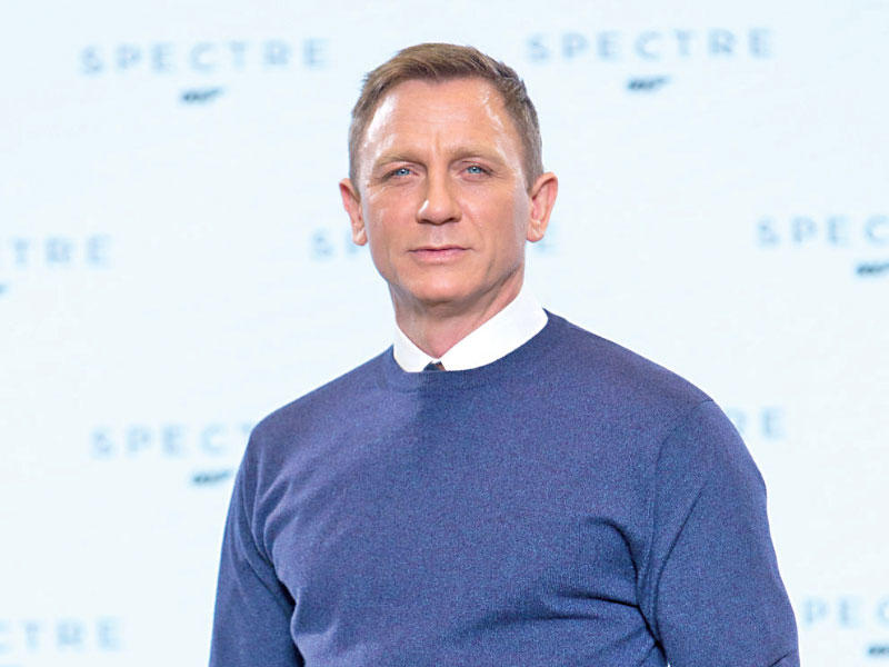 النجم الانكليزي دانيال كريغ 