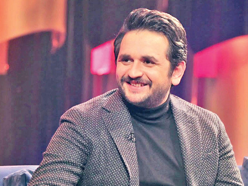 الفنان  مصطفى خاطر 