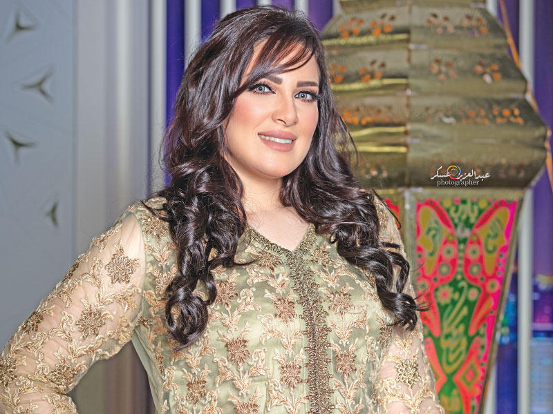  الفنانة هبة الدري