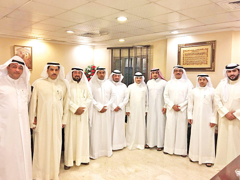 العنتري ومجلس الإدارة الجديد لجمعية الصليبيخات والدوحة