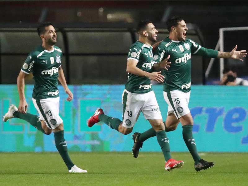 لاعبي باليميراس