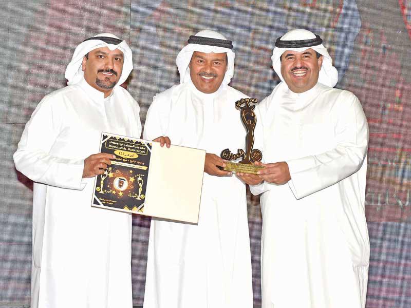 تكريم الفنان عبد الرحمن العقل 