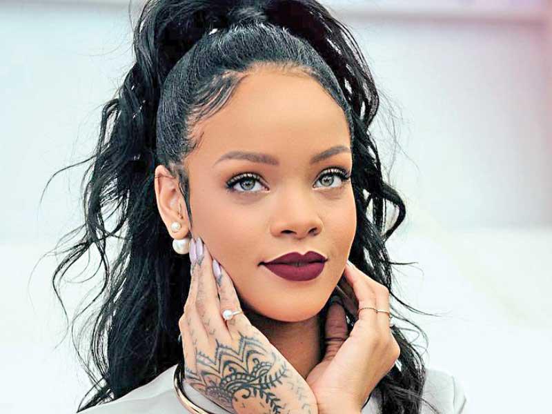 المغنية ريهانا