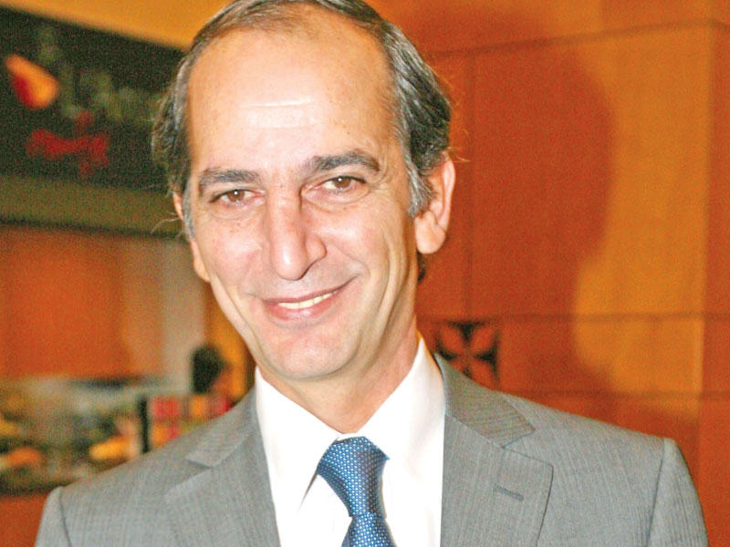  الفنان هشام سليم