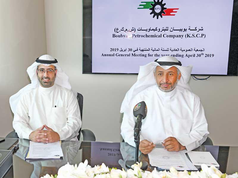 الدبوس «لليمين» مترئساً «العمومية»