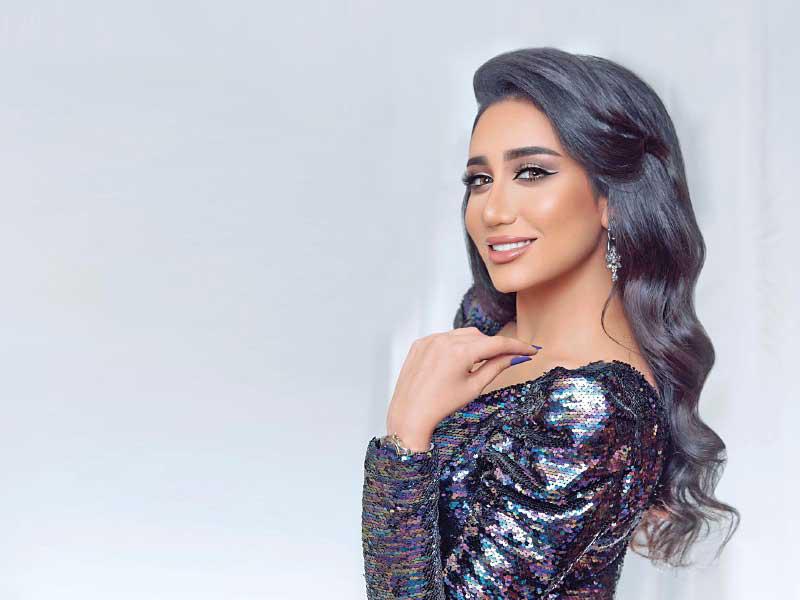  الفنانة البحرينية حنان رضا