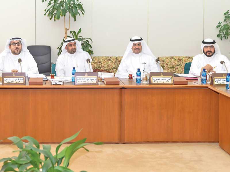 لجنة الشؤون الصحية والاجتماعية والعمل في اجتماع سابق