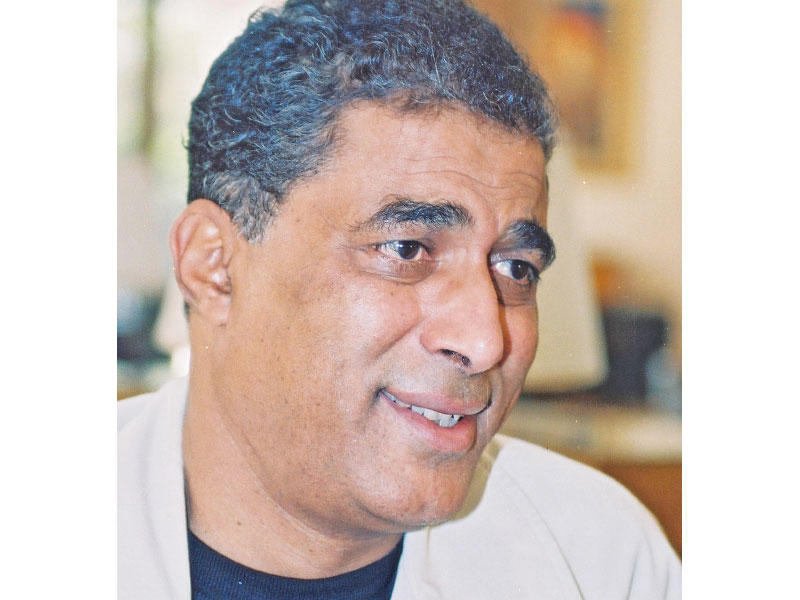 الفنان أحمد زكي