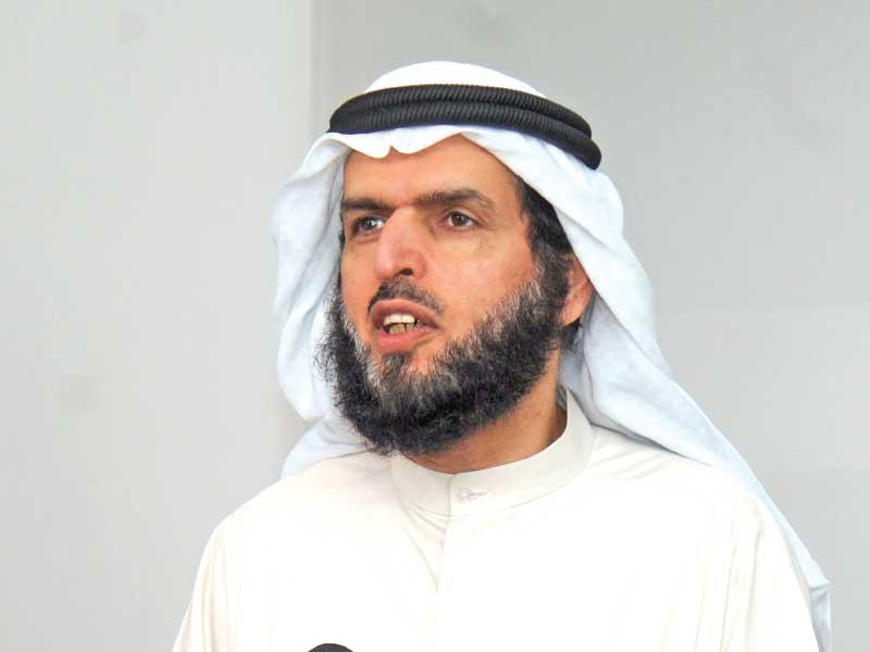 النائب عادل الدمخي
