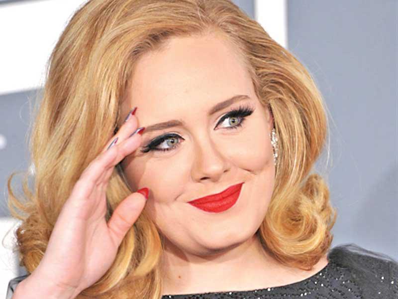 المغنية البريطانية أديل