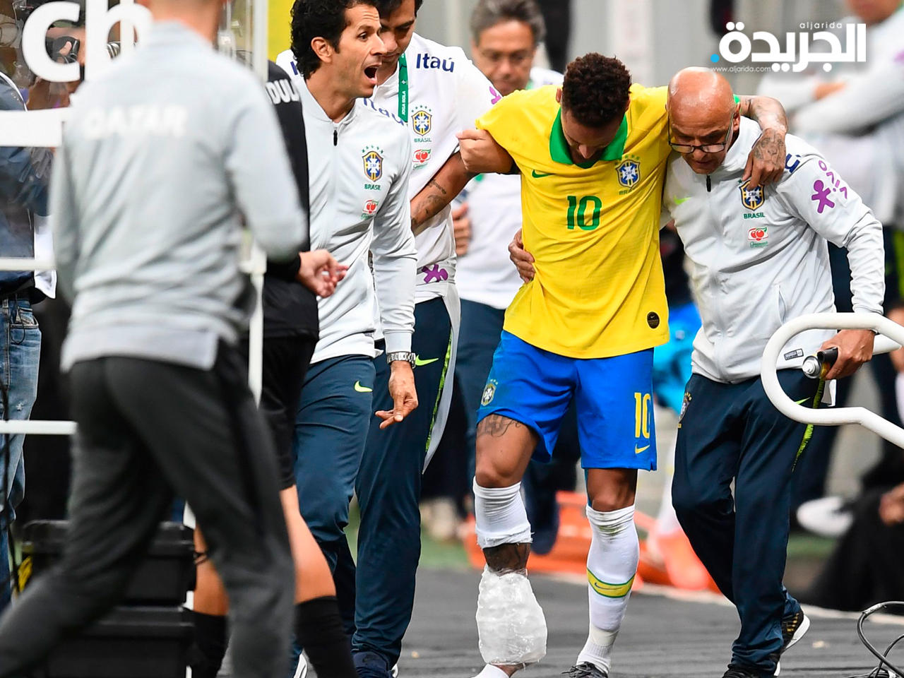 نيمار بعد تعرضه للإصابة في مباراة البرازيل وقطر