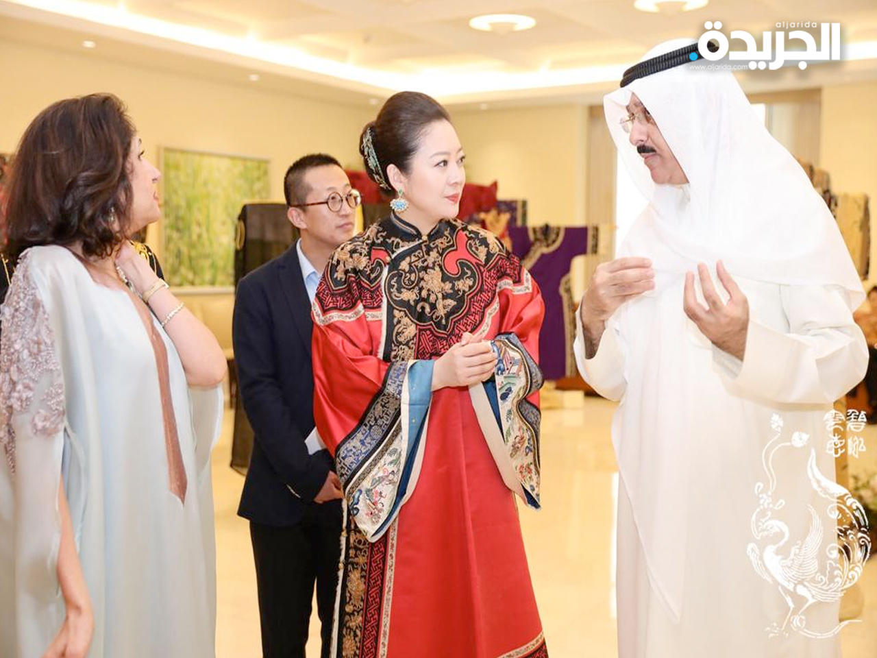 سفير الكويت لدى الصين سميح حيات خلال افتتاح المعرض
