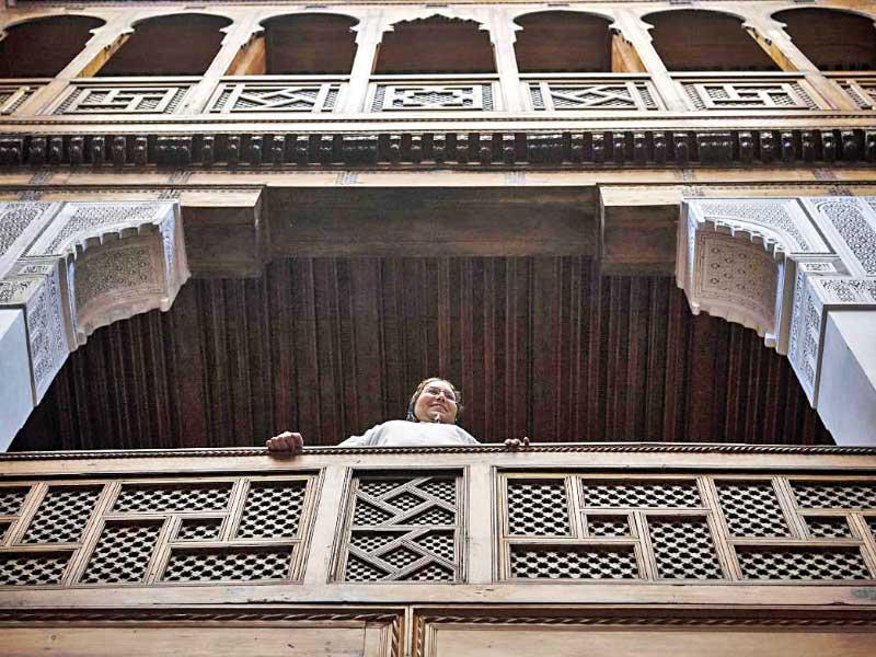 واجهة منزل تاريخي في مدينة فاس الواقعة