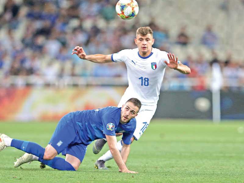 جانب من مباراة إيطاليا واليونان