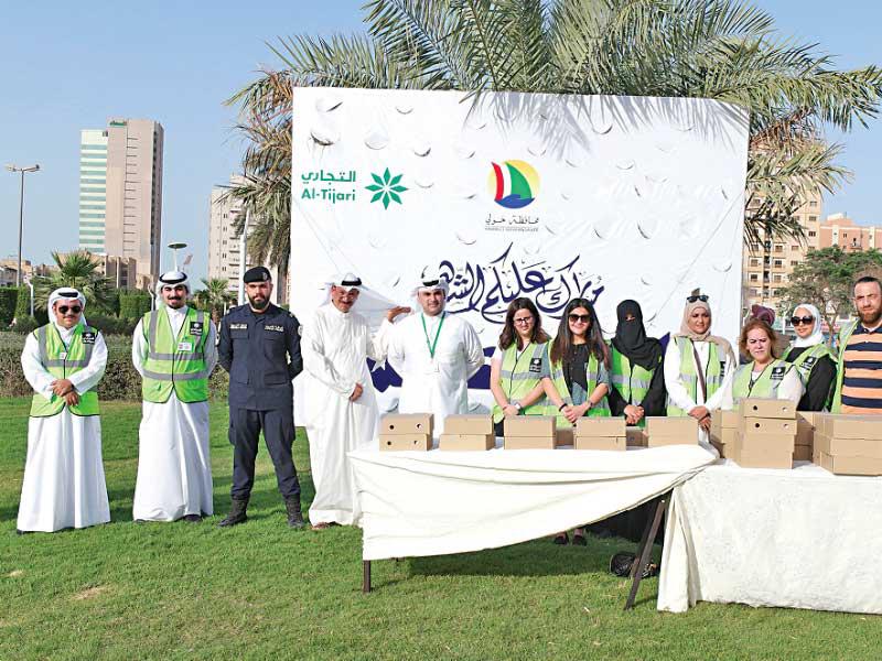 توزيع وجبات الإفطار في محافظة حوليn