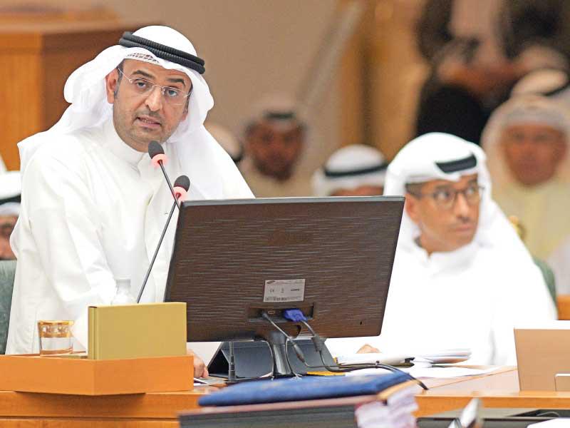 خلال الرد على الاستجواب