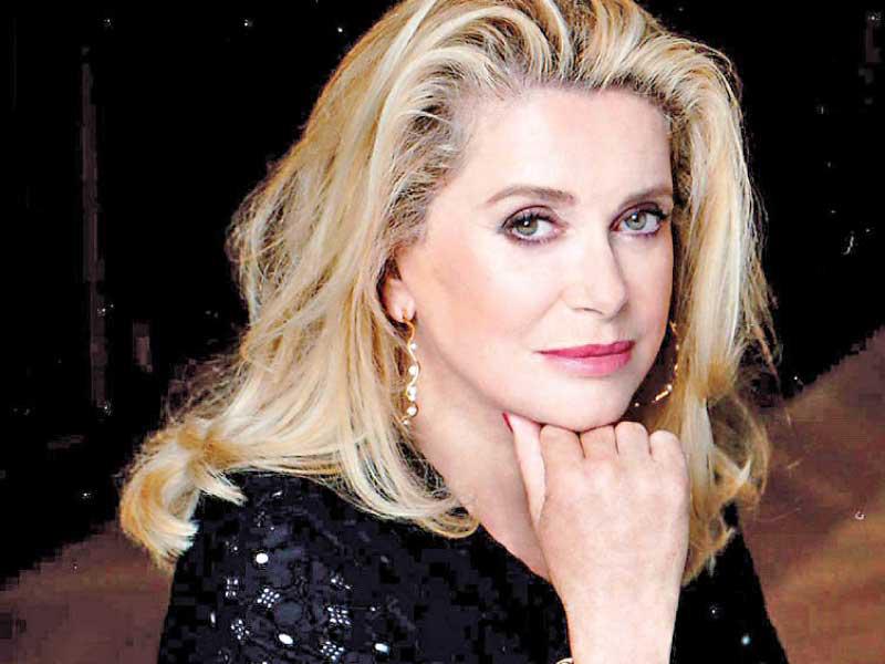 كاترين دونوف