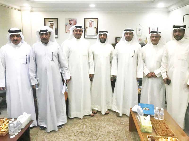 جانب من اجتماع «عمومية» الكرة الطائرة 