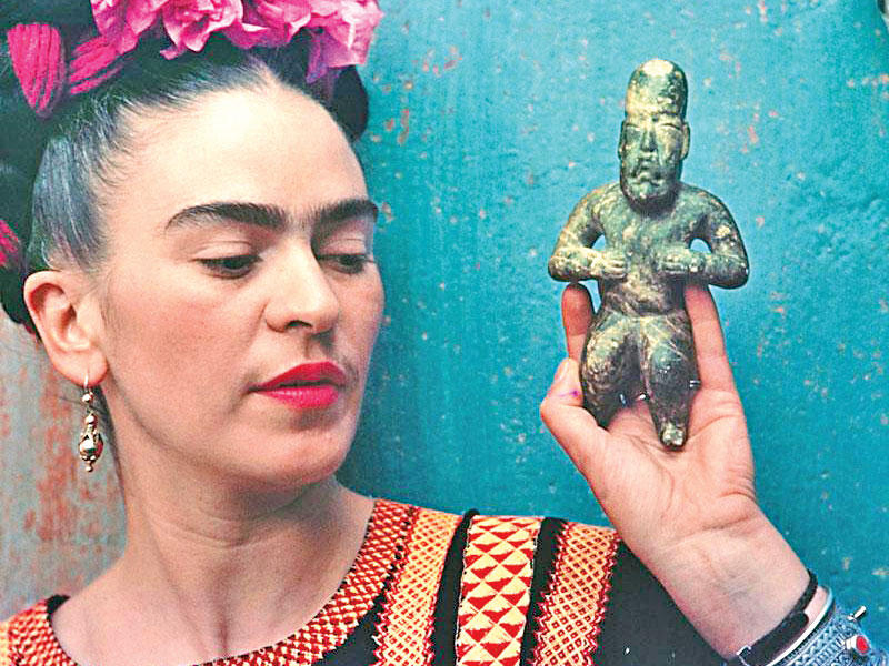 الرسامة فريدا كالو